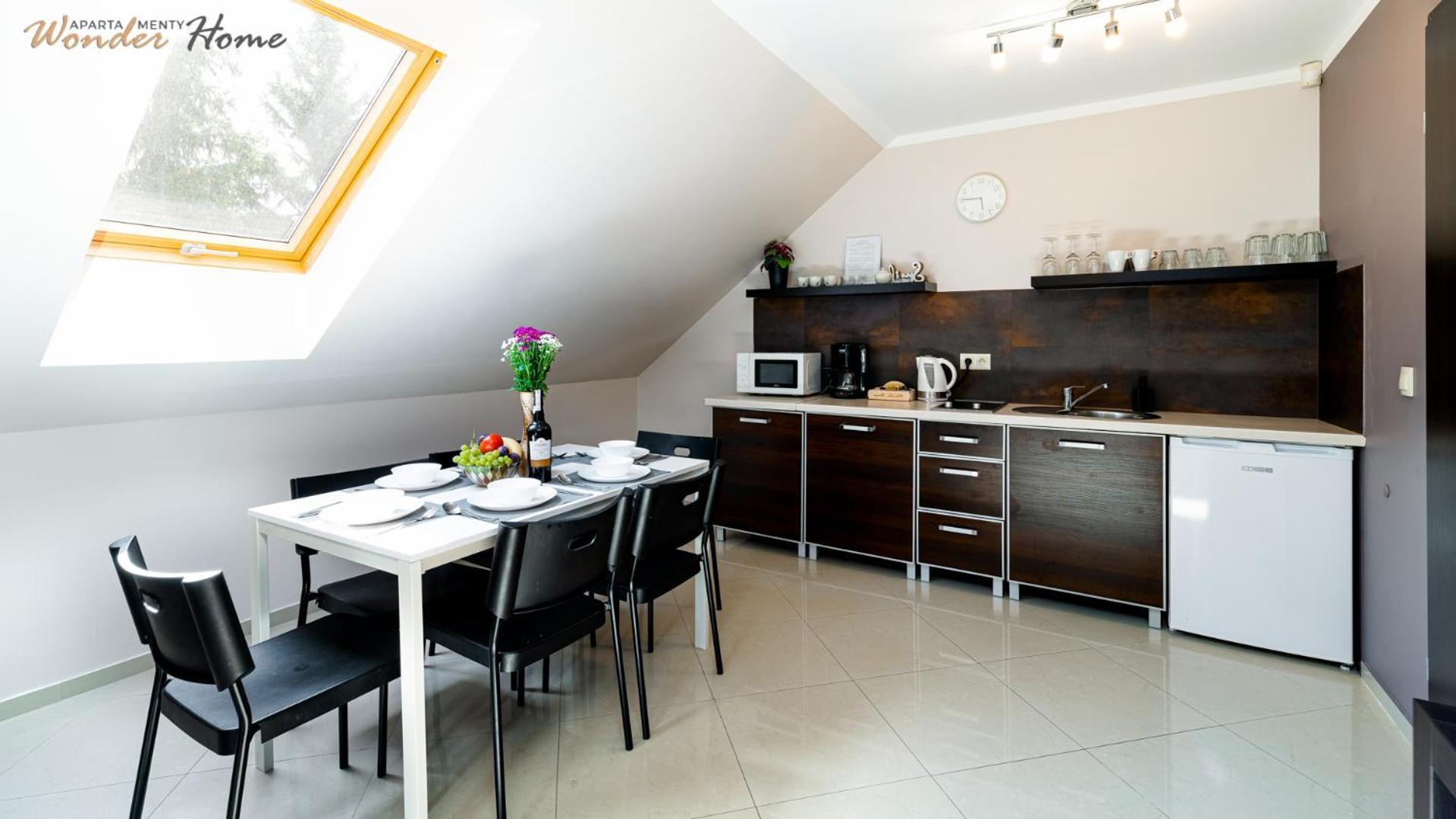 Apartamenty Czerwony Dworek - Duzy Teren Zielony, Plac Zabaw, Miejsce Na Grilla I Staw Z Mozliwoscia Wedkowania, Boisko Mysłakowice Exterior foto