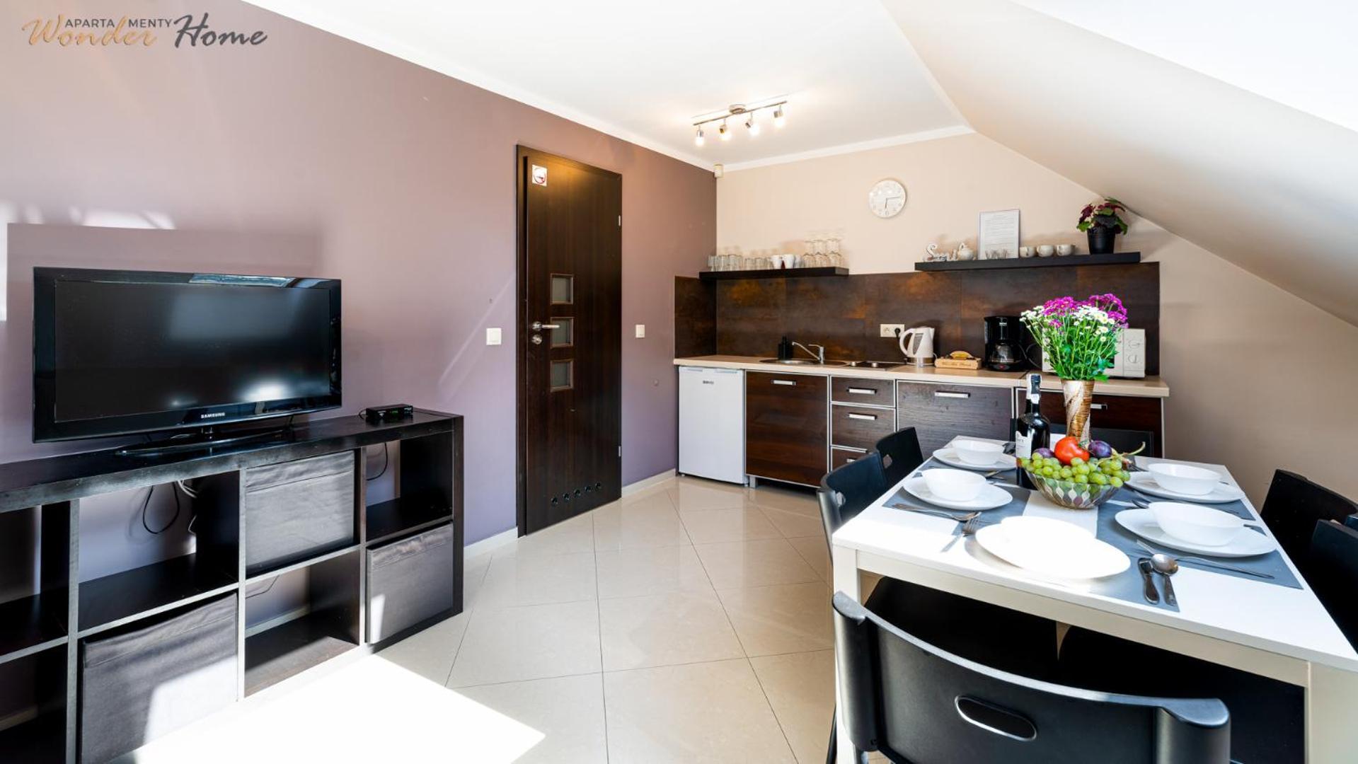 Apartamenty Czerwony Dworek - Duzy Teren Zielony, Plac Zabaw, Miejsce Na Grilla I Staw Z Mozliwoscia Wedkowania, Boisko Mysłakowice Exterior foto